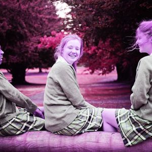 3 girls - purple