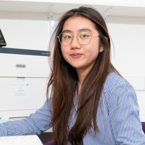 girl wearing glasses
