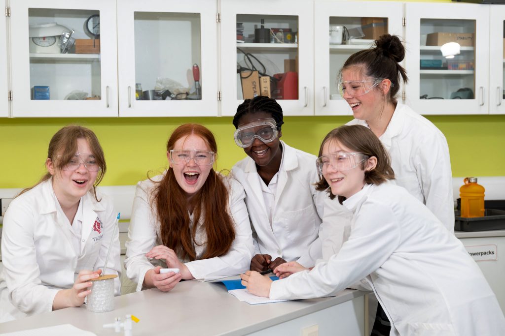 students in the lab