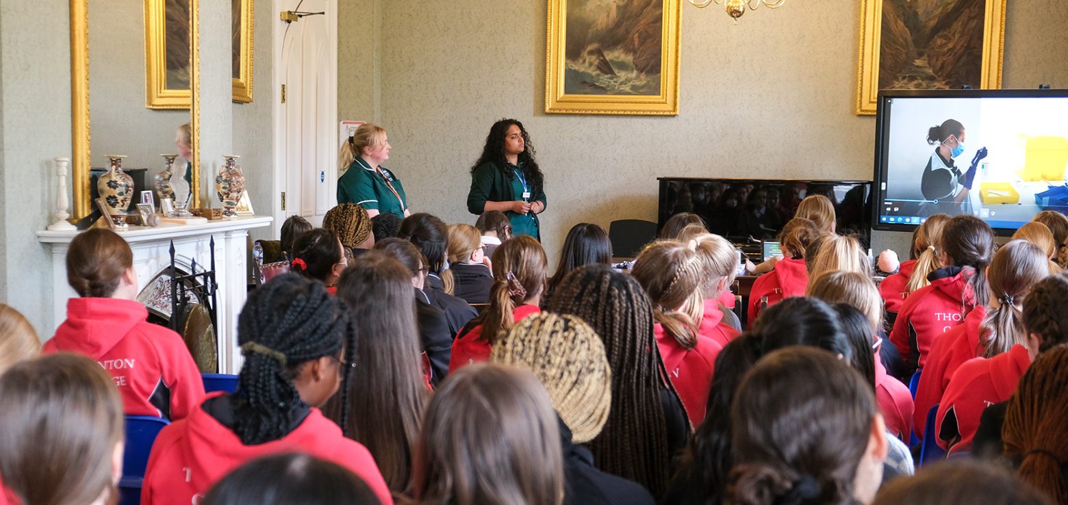 Nurse assistants join the discussion