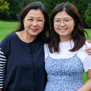 student with her mum on results day